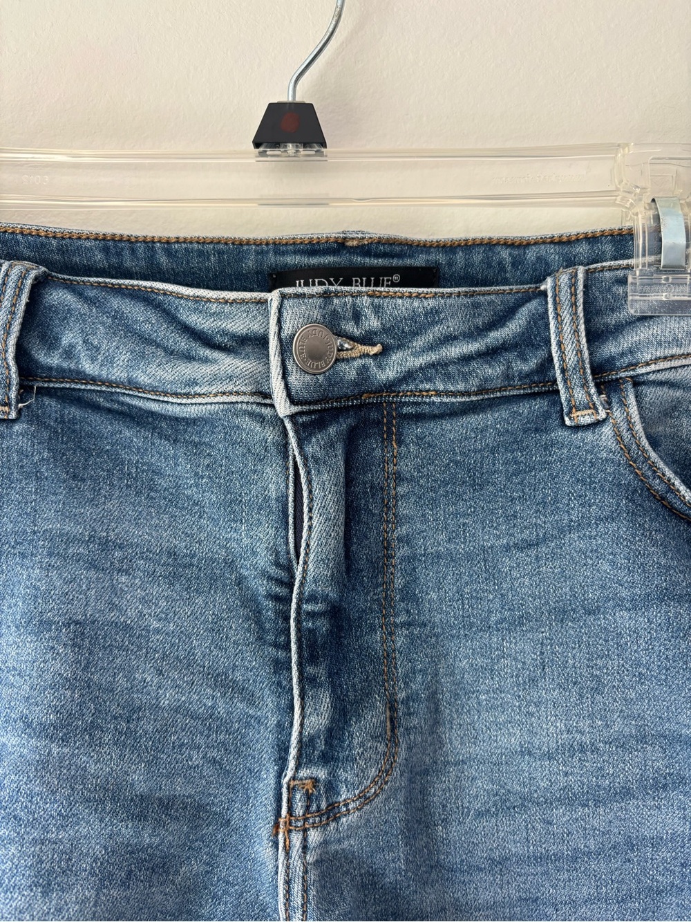 Judy Blue Medium Wash Denim Jean Shorts Cuffed Hems Plus Size - Picture 3 of 9